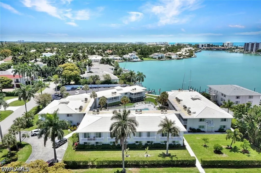 388 Harbour Drive Naples FL 34103
