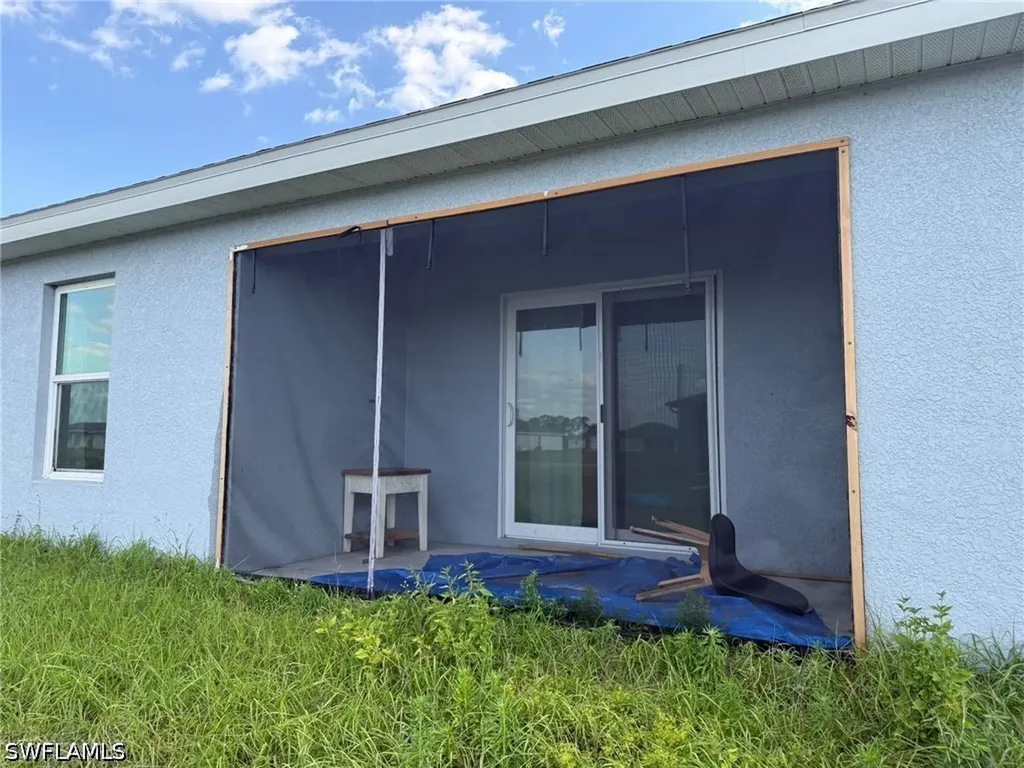 9026 E Justice Circle Labelle FL 33935