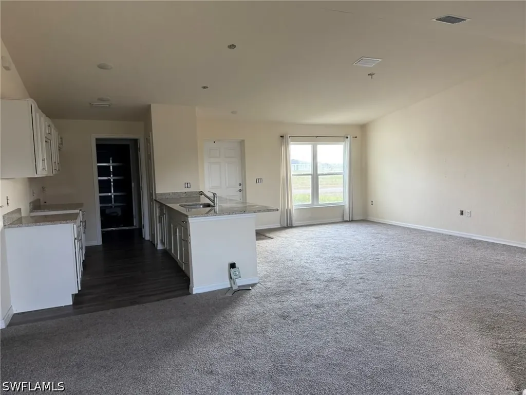 9026 E Justice Circle Labelle FL 33935