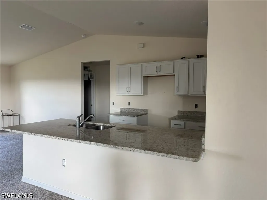9026 E Justice Circle Labelle FL 33935