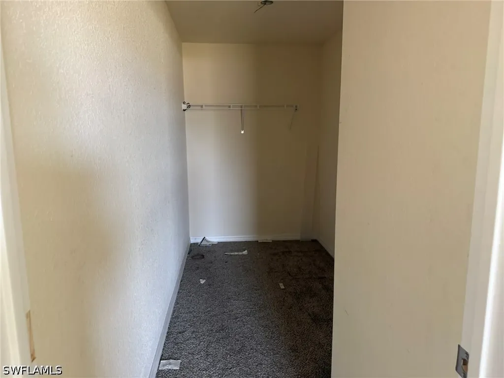 9026 E Justice Circle Labelle FL 33935