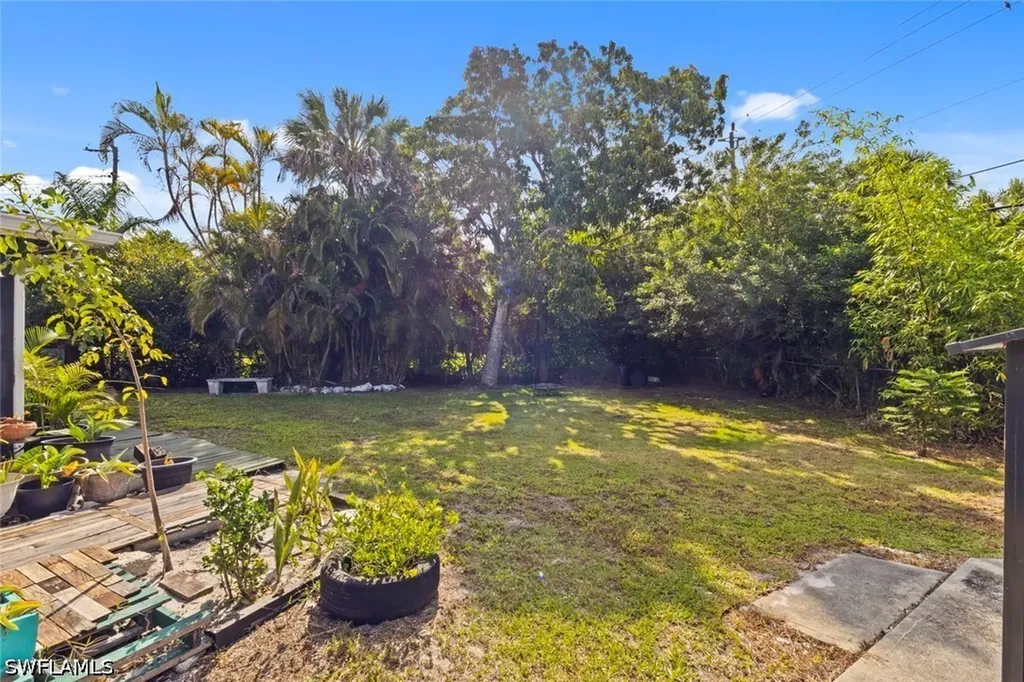 1363 Barbizon Lane Naples FL 34104