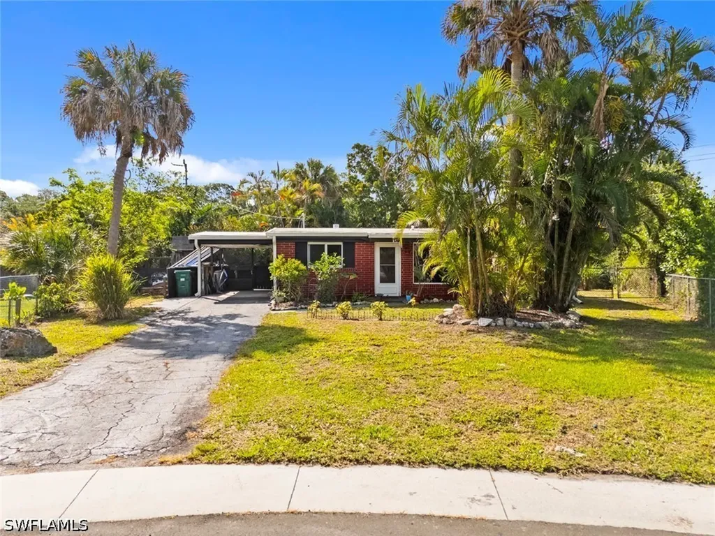 1363 Barbizon Lane Naples FL 34104
