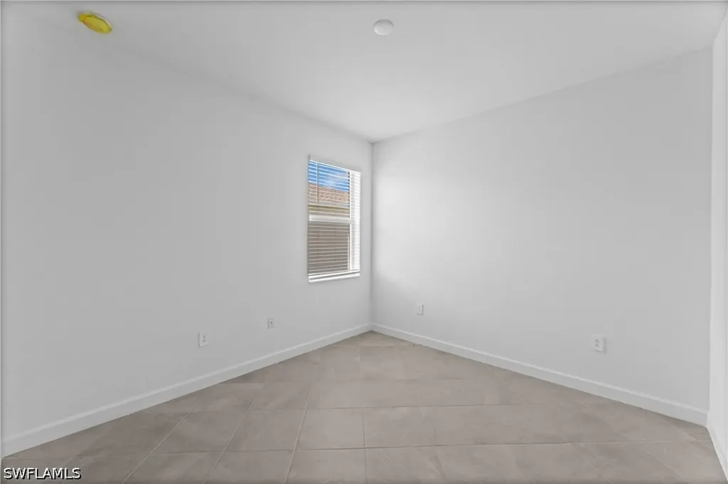 1587 Double Eagle Trail Naples FL 34120
