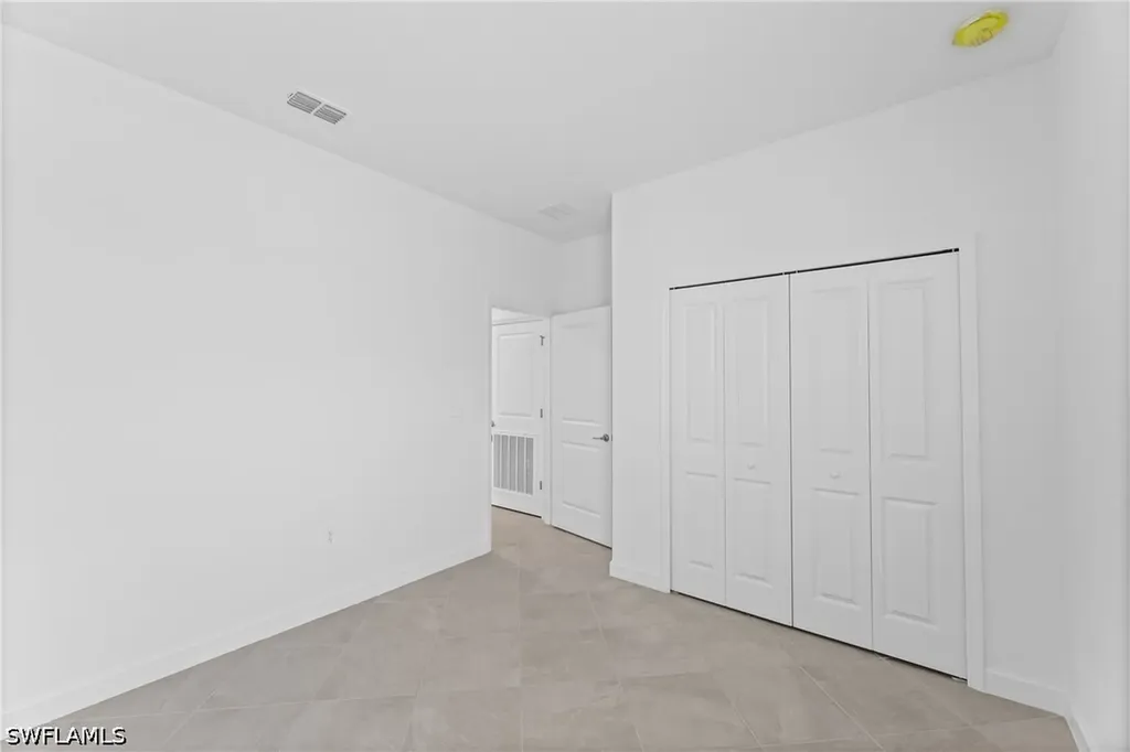 1587 Double Eagle Trail Naples FL 34120