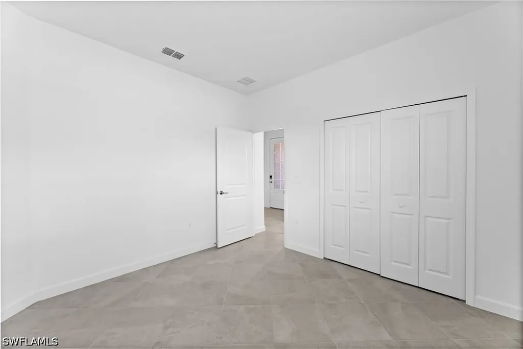 1587 Double Eagle Trail Naples FL 34120