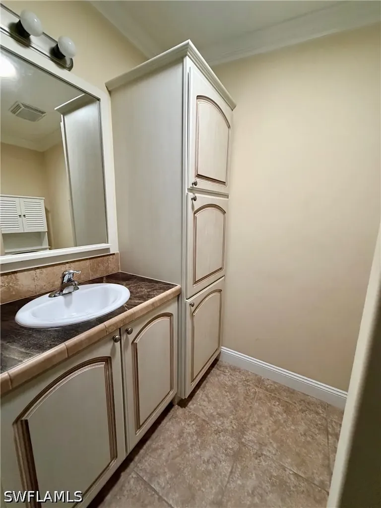 1066 Silver Lakes Boulevard Naples FL 34114