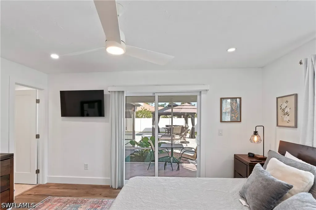 543 107th Avenue N Naples FL 34108