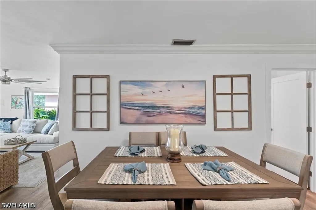 543 107th Avenue N Naples FL 34108