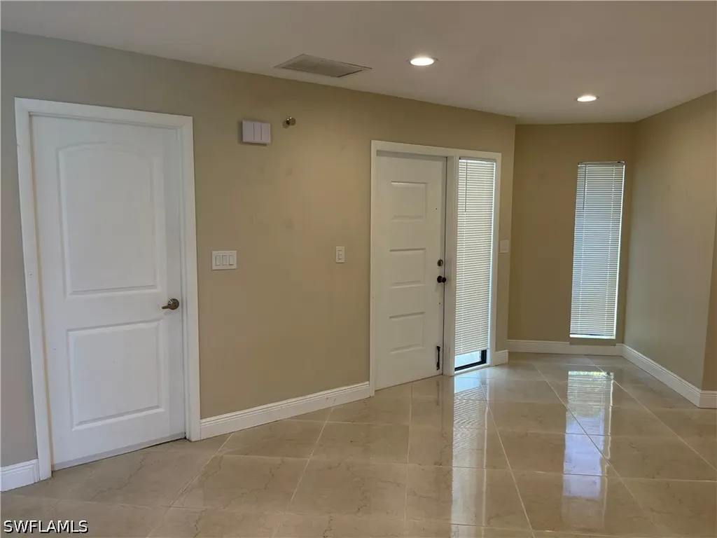 255 Pine Valley Circle Naples FL 34113