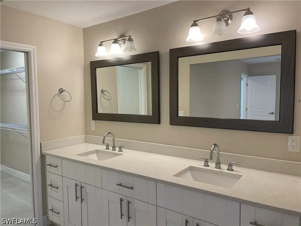 255 Pine Valley Circle Naples FL 34113