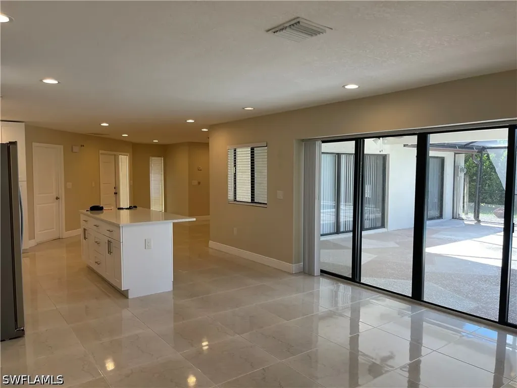 255 Pine Valley Circle Naples FL 34113
