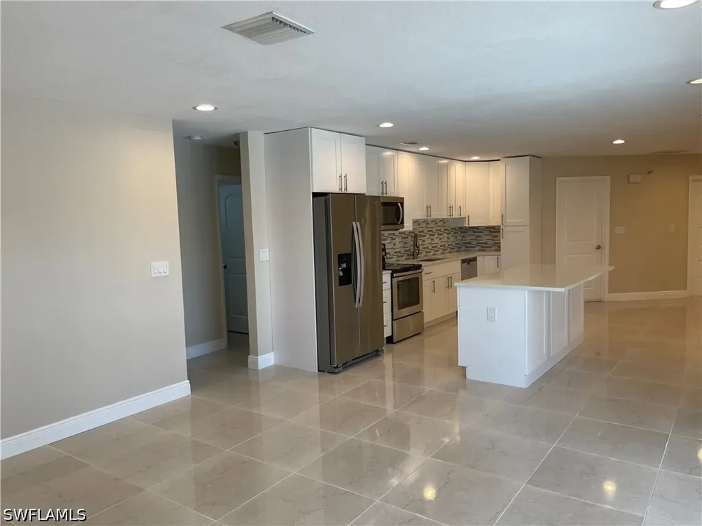 255 Pine Valley Circle Naples FL 34113