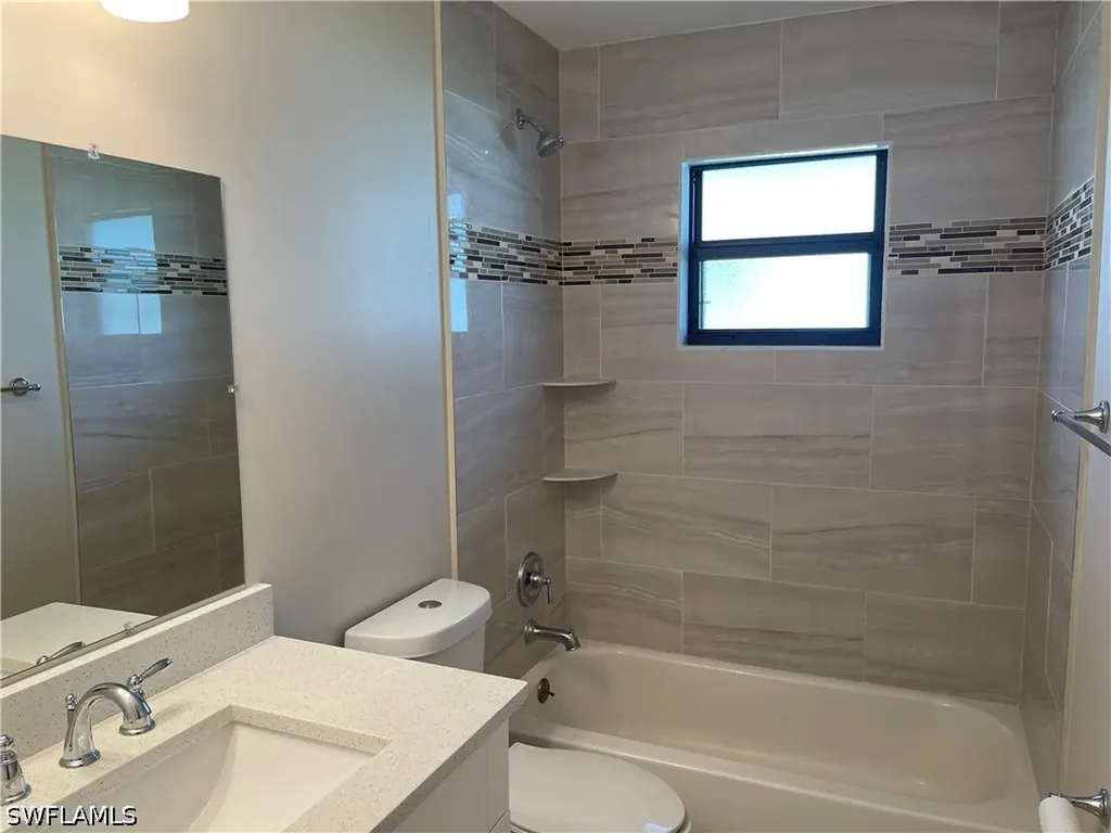 255 Pine Valley Circle Naples FL 34113