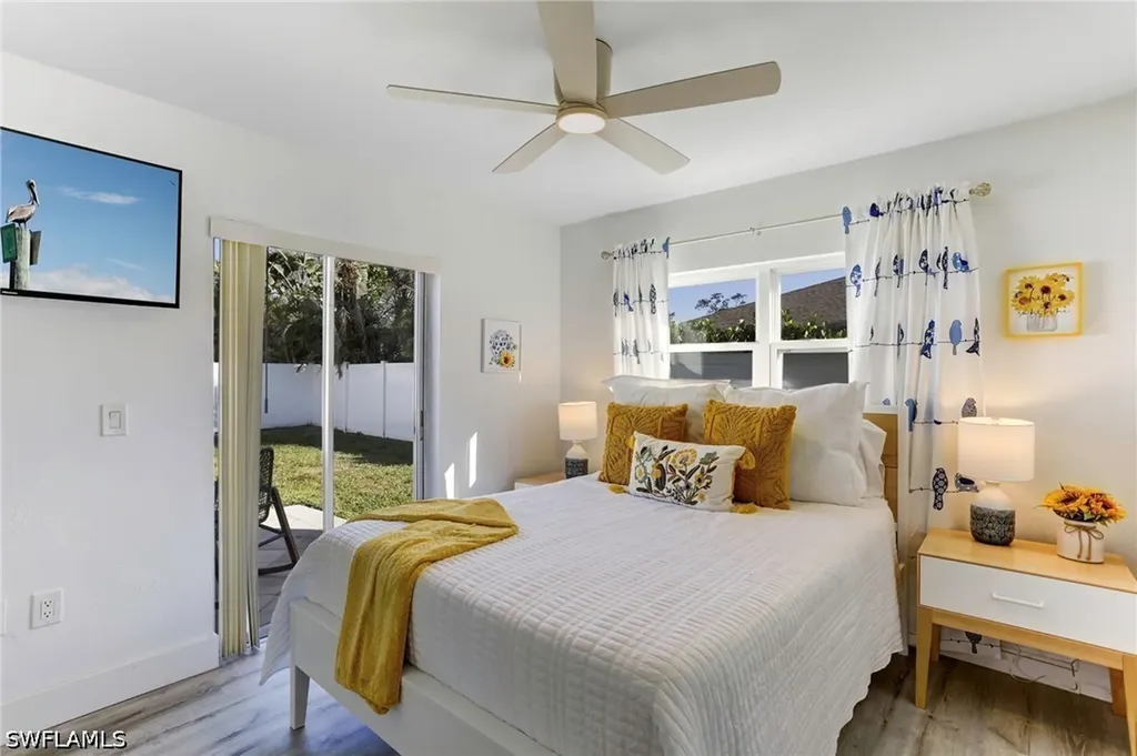 10842 Vanderbilt Drive Naples FL 34108
