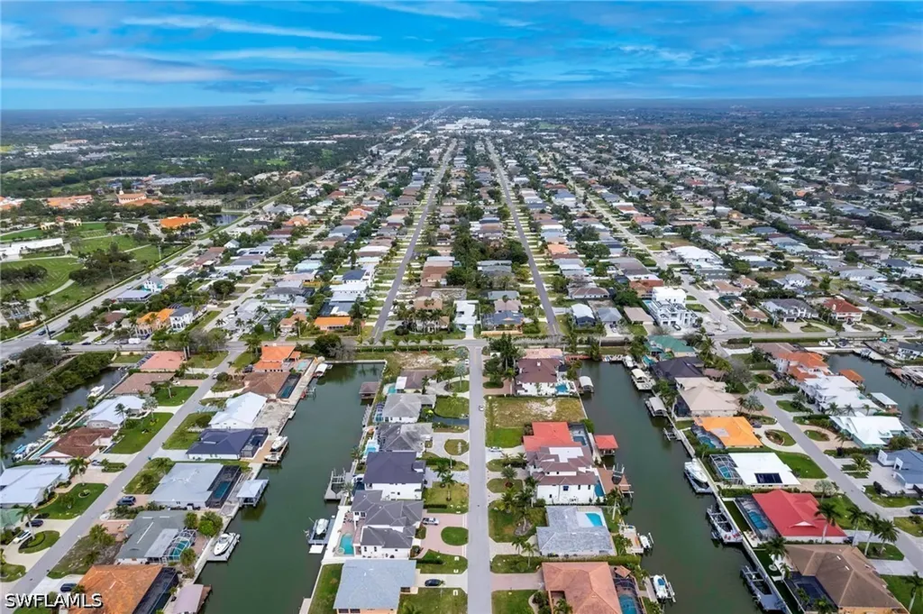 10842 Vanderbilt Drive Naples FL 34108