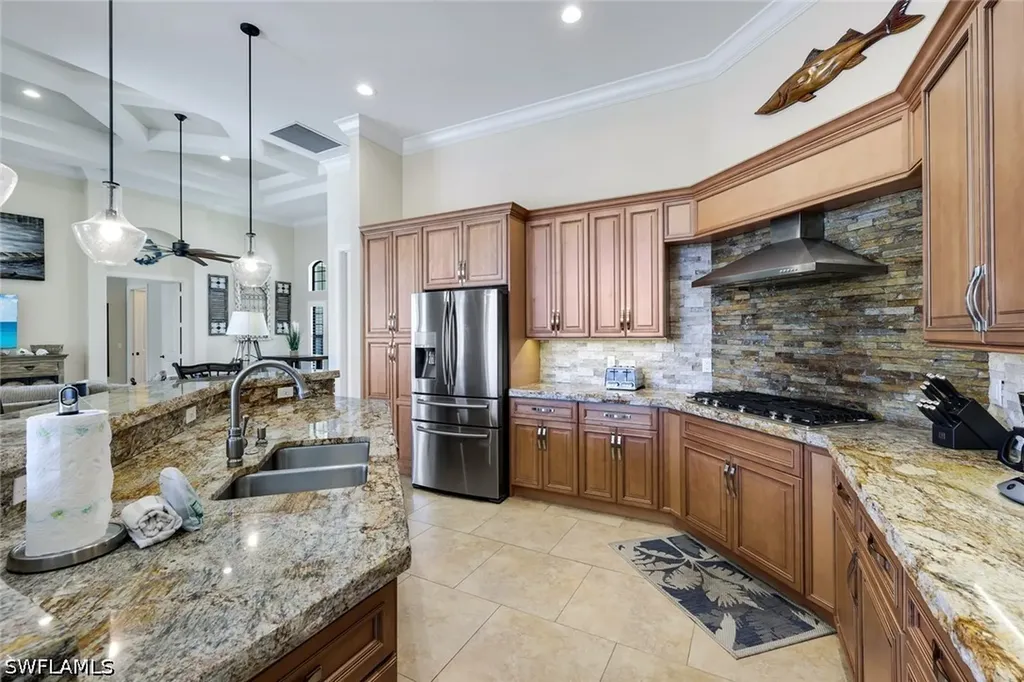 35 Covewood Court Marco Island FL 34145