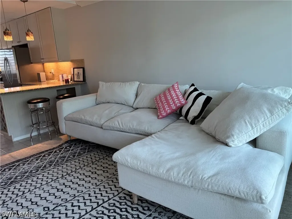 490 Broad Avenue S Naples FL 34102