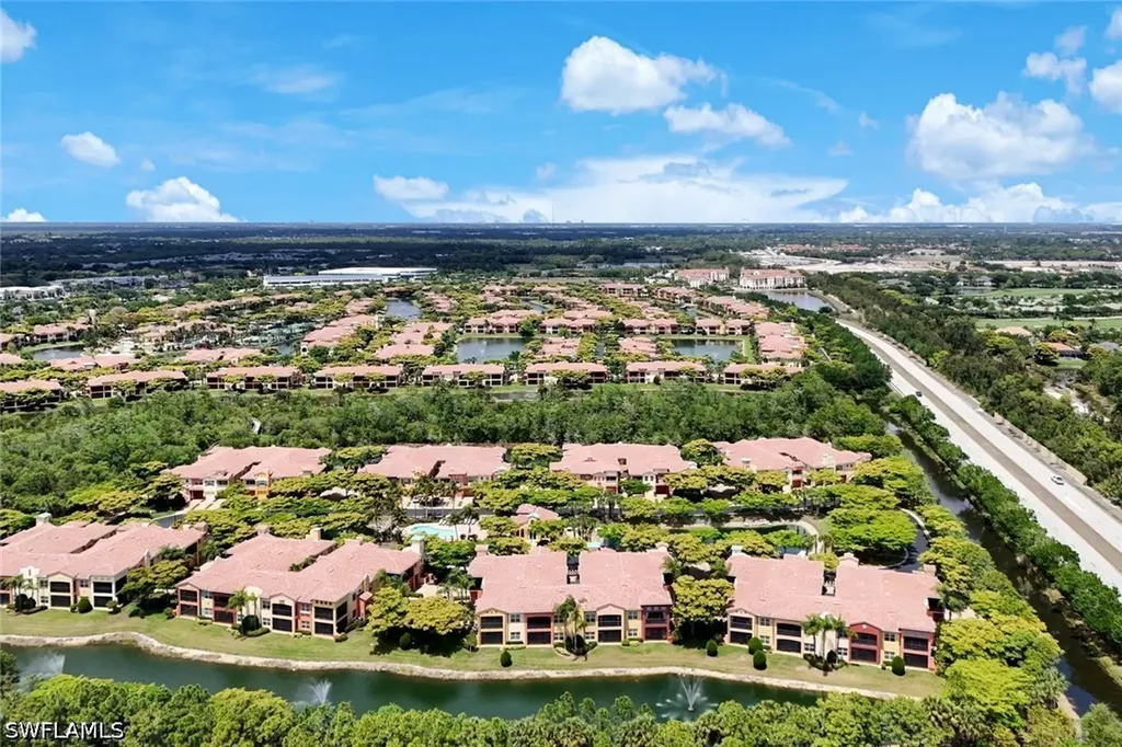 8721 Piazza Del Lago Circle Estero FL 33928