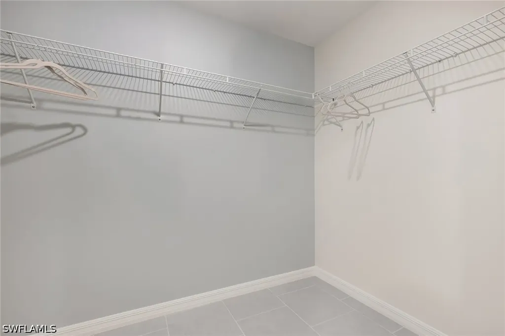 2517 NW 19th Place Cape Coral FL 33993