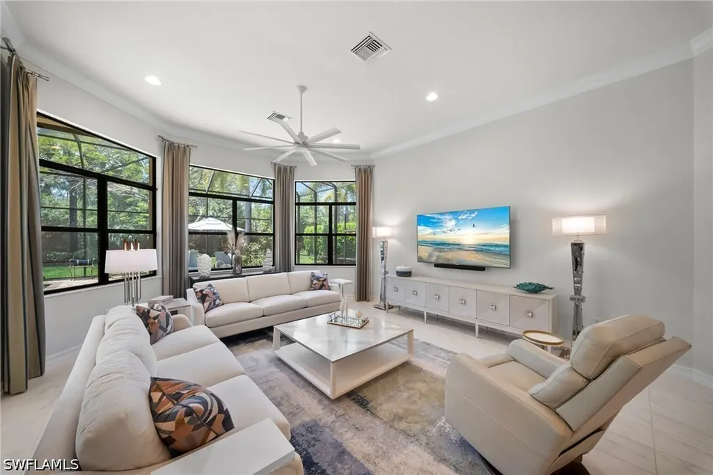 6449 Costa Circle Naples FL 34113