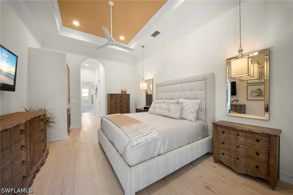 6449 Costa Circle Naples FL 34113