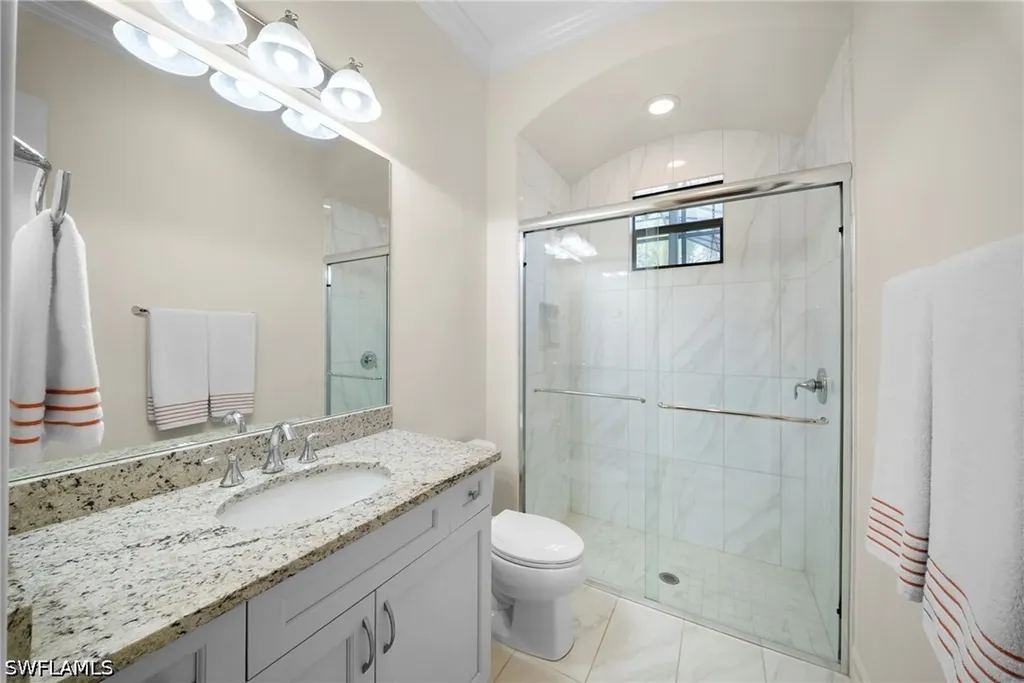 6449 Costa Circle Naples FL 34113