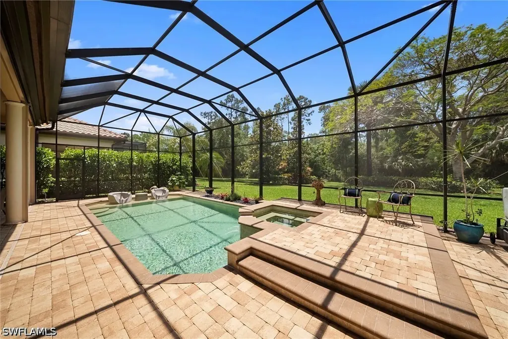 6449 Costa Circle Naples FL 34113
