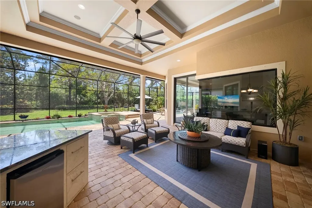 6449 Costa Circle Naples FL 34113