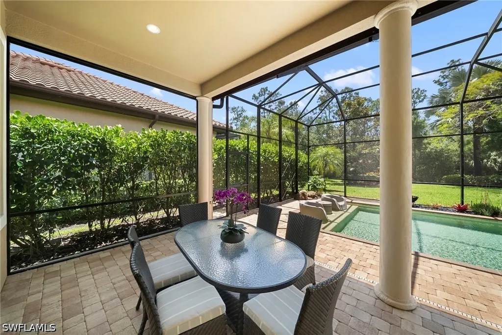 6449 Costa Circle Naples FL 34113