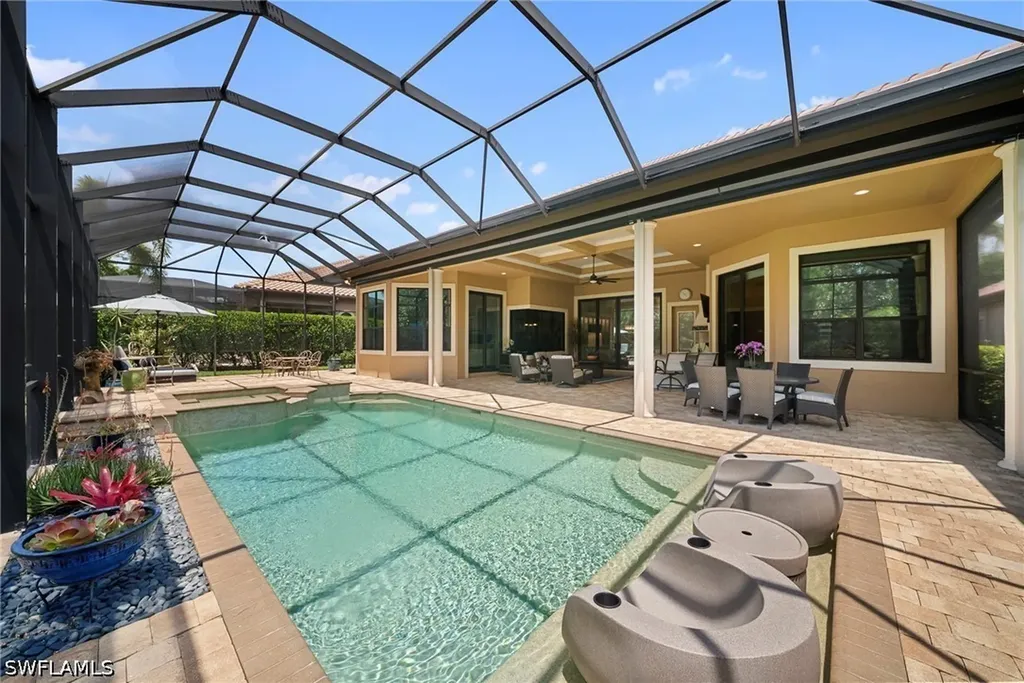 6449 Costa Circle Naples FL 34113