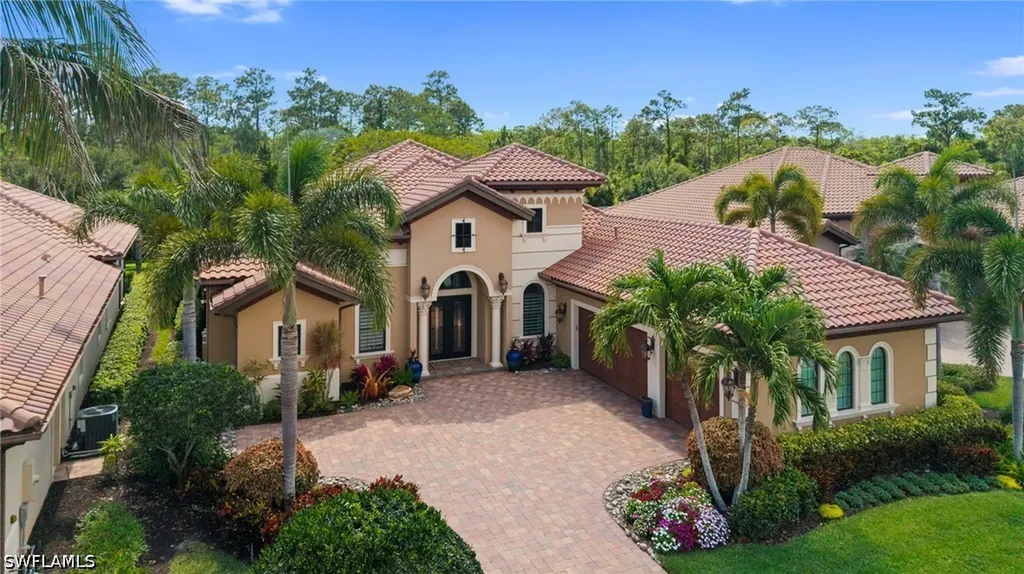 6449 Costa Circle Naples FL 34113