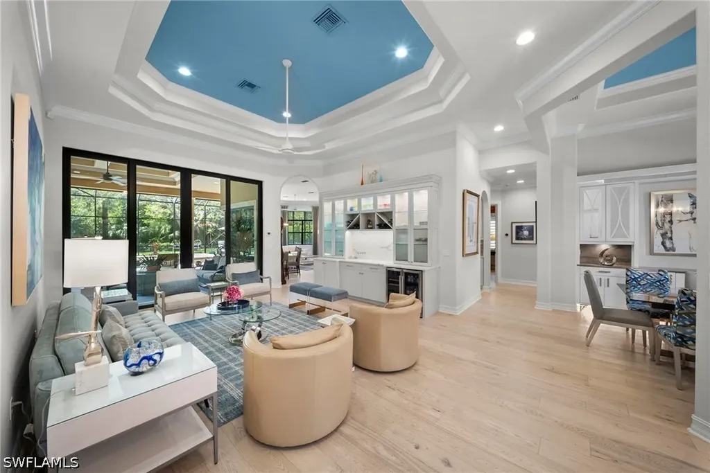 6449 Costa Circle Naples FL 34113