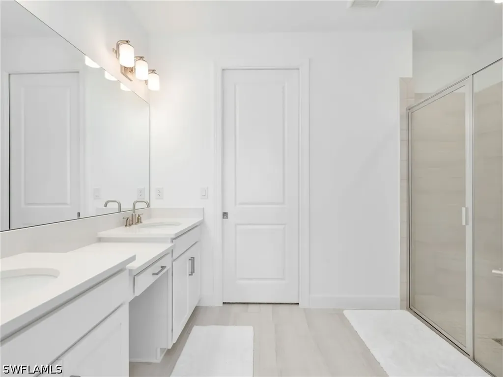 15558 Vittorio Street Naples FL 34114