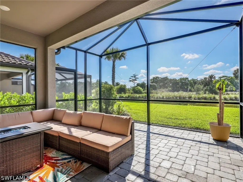 15558 Vittorio Street Naples FL 34114