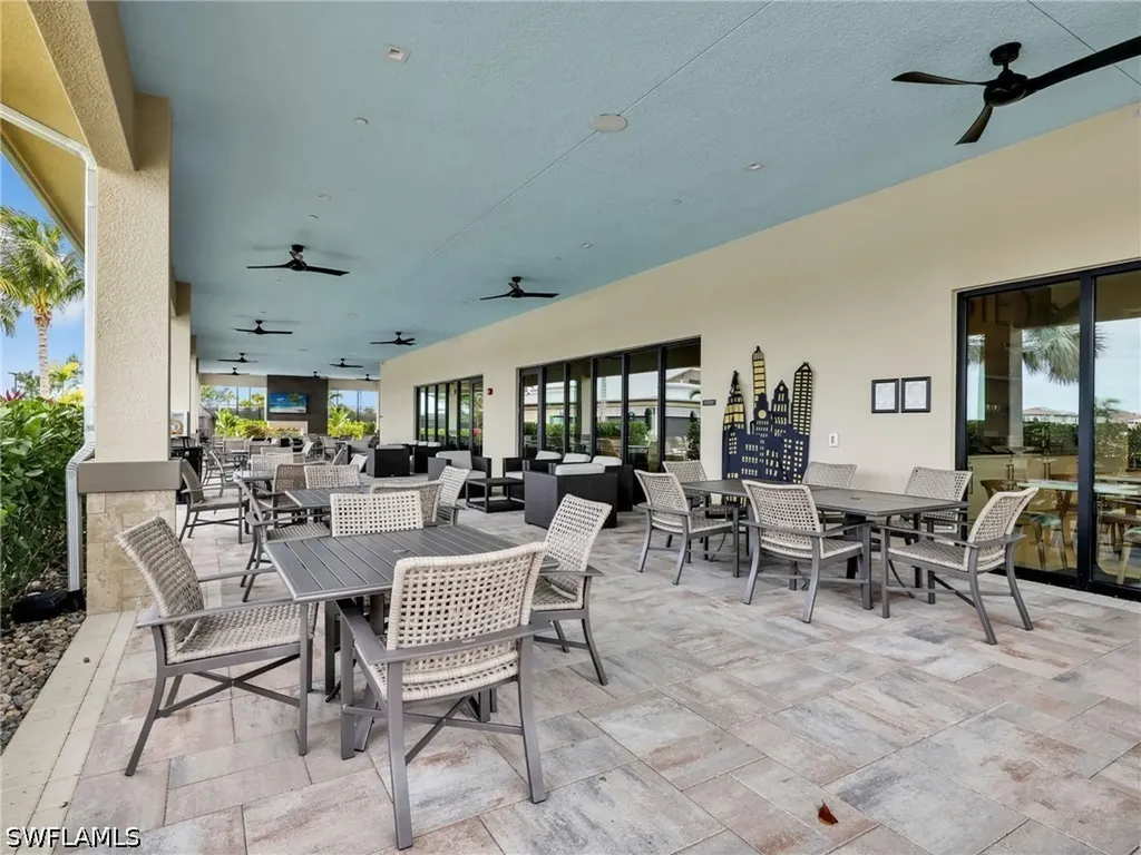 15558 Vittorio Street Naples FL 34114