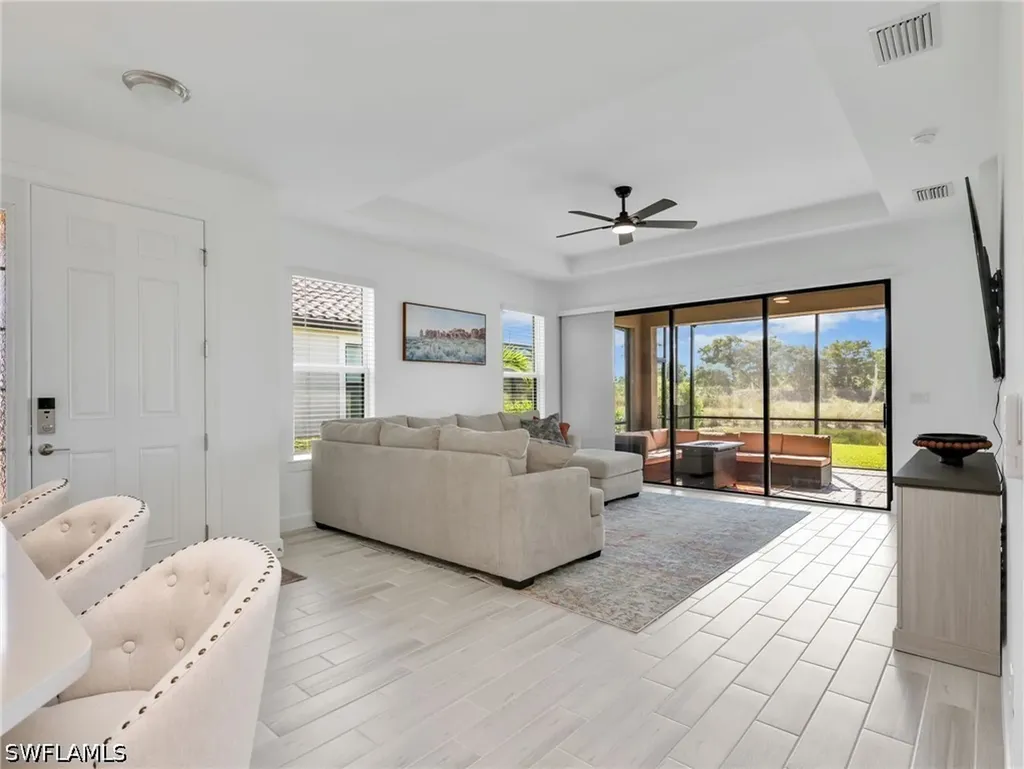 15558 Vittorio Street Naples FL 34114
