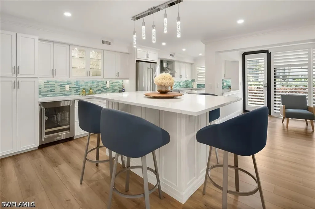3000 Gulf Shore Boulevard N Naples FL 34103