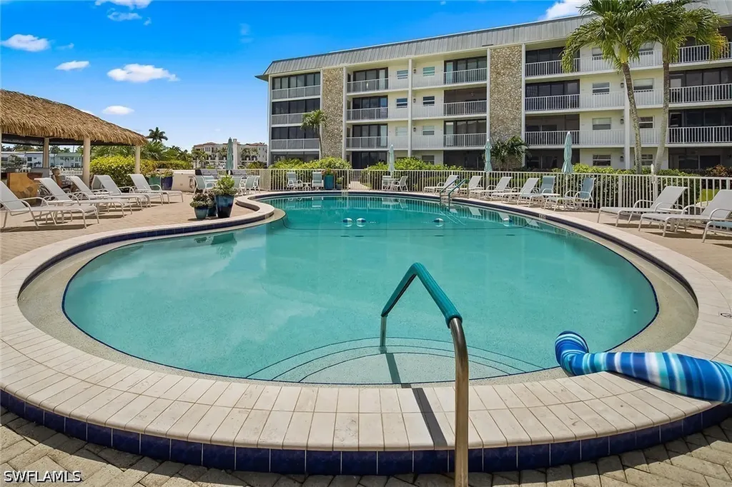 3000 Gulf Shore Boulevard N Naples FL 34103