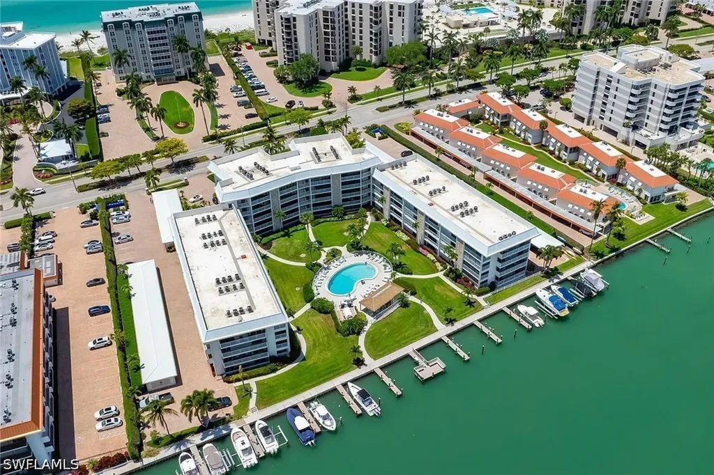 3000 Gulf Shore Boulevard N Naples FL 34103