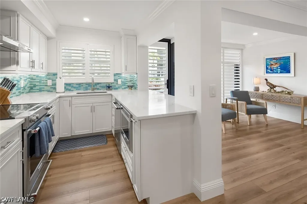 3000 Gulf Shore Boulevard N Naples FL 34103