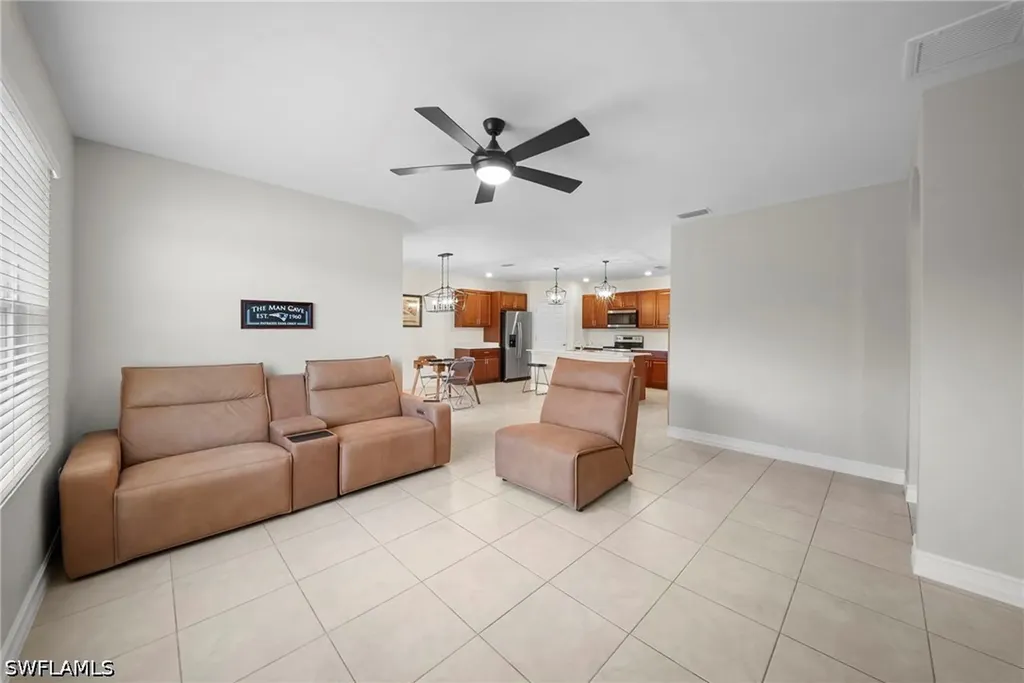 1628 NW 9th Terrace Cape Coral FL 33993