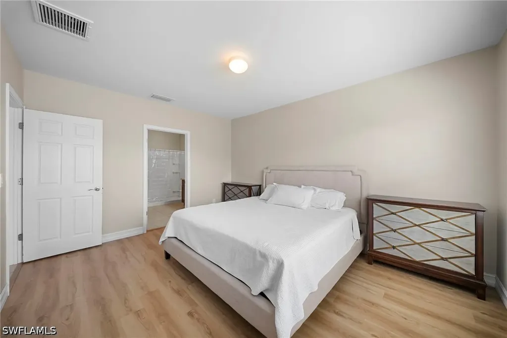 1628 NW 9th Terrace Cape Coral FL 33993