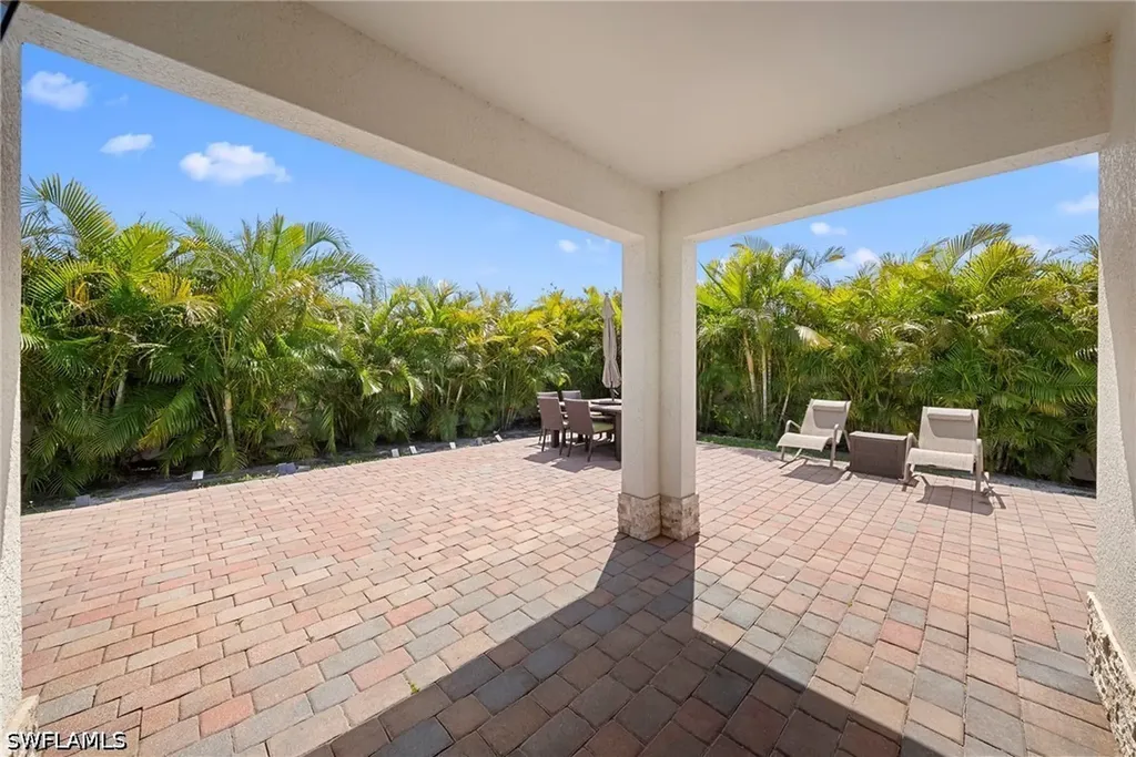1628 NW 9th Terrace Cape Coral FL 33993