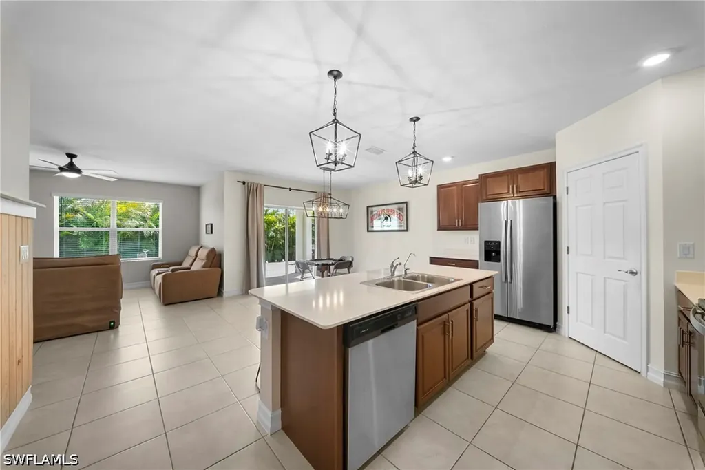 1628 NW 9th Terrace Cape Coral FL 33993