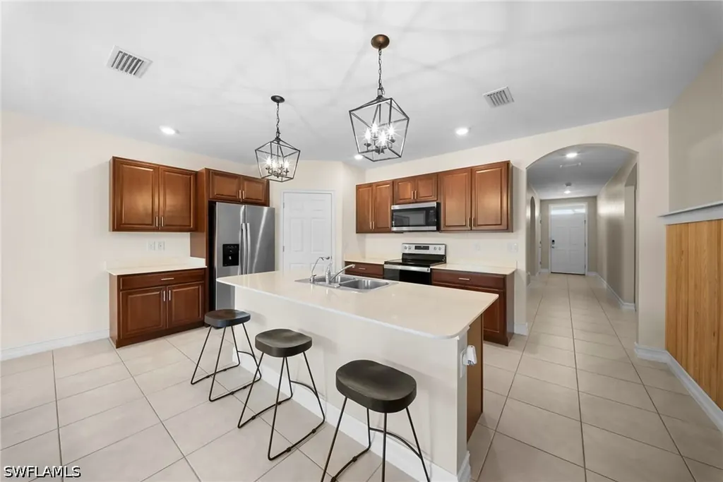 1628 NW 9th Terrace Cape Coral FL 33993