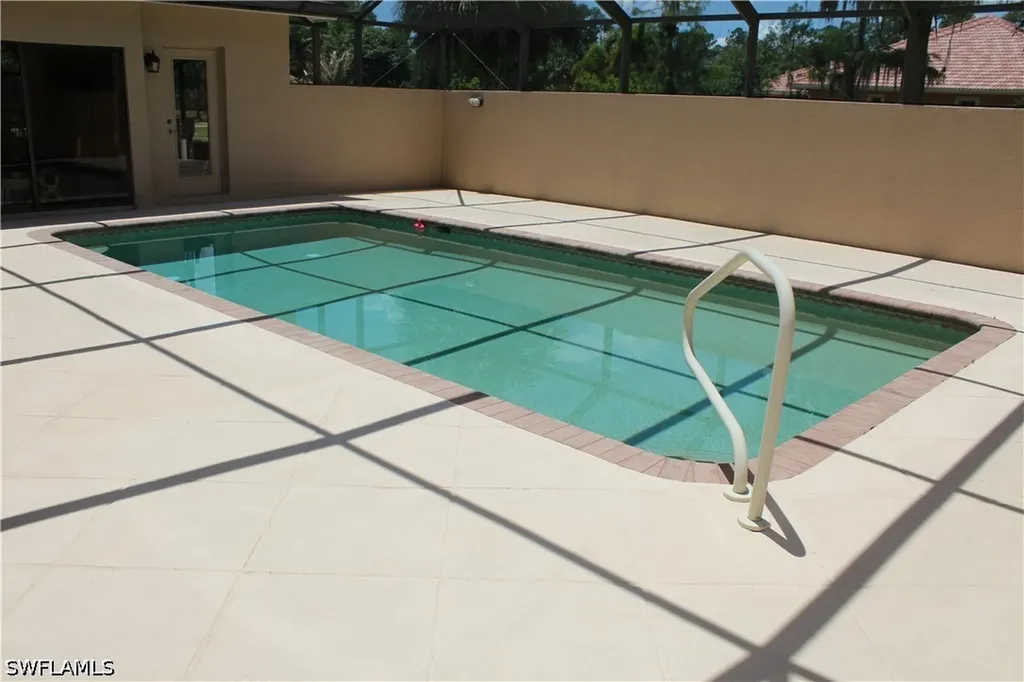 461 33rd Avenue NE Naples FL 34120