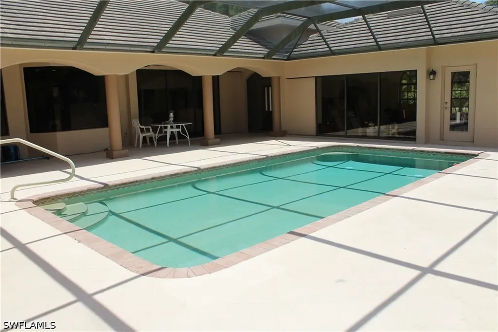 461 33rd Avenue NE Naples FL 34120