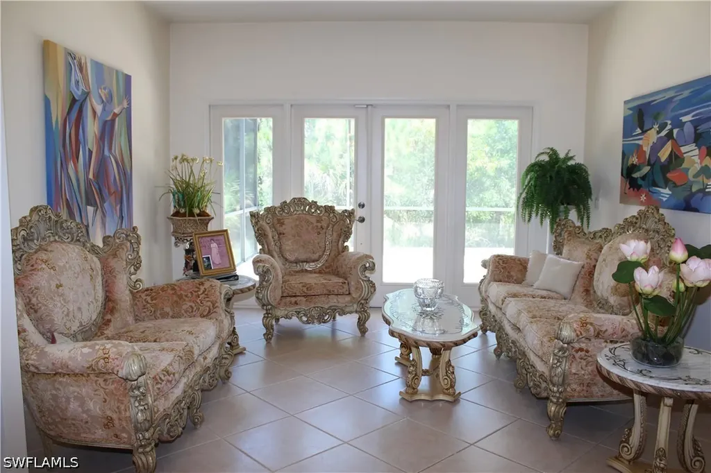461 33rd Avenue NE Naples FL 34120