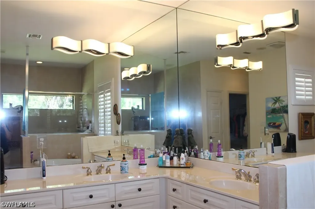 461 33rd Avenue NE Naples FL 34120